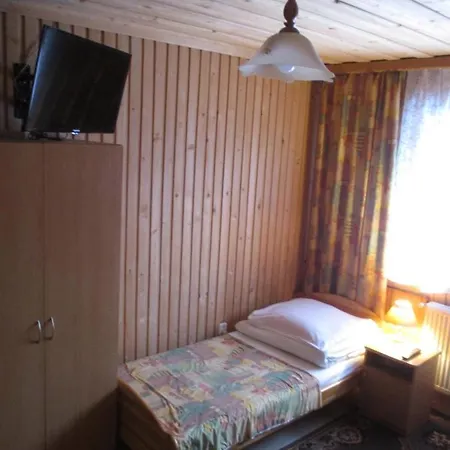 בית אירוח Brzoskwiniowy Dom Banska Nizna